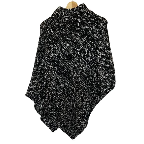 EUC EILEEN FISHER Asymmetrical Poncho Sweater Cotton One-size - Picture 1 of 5